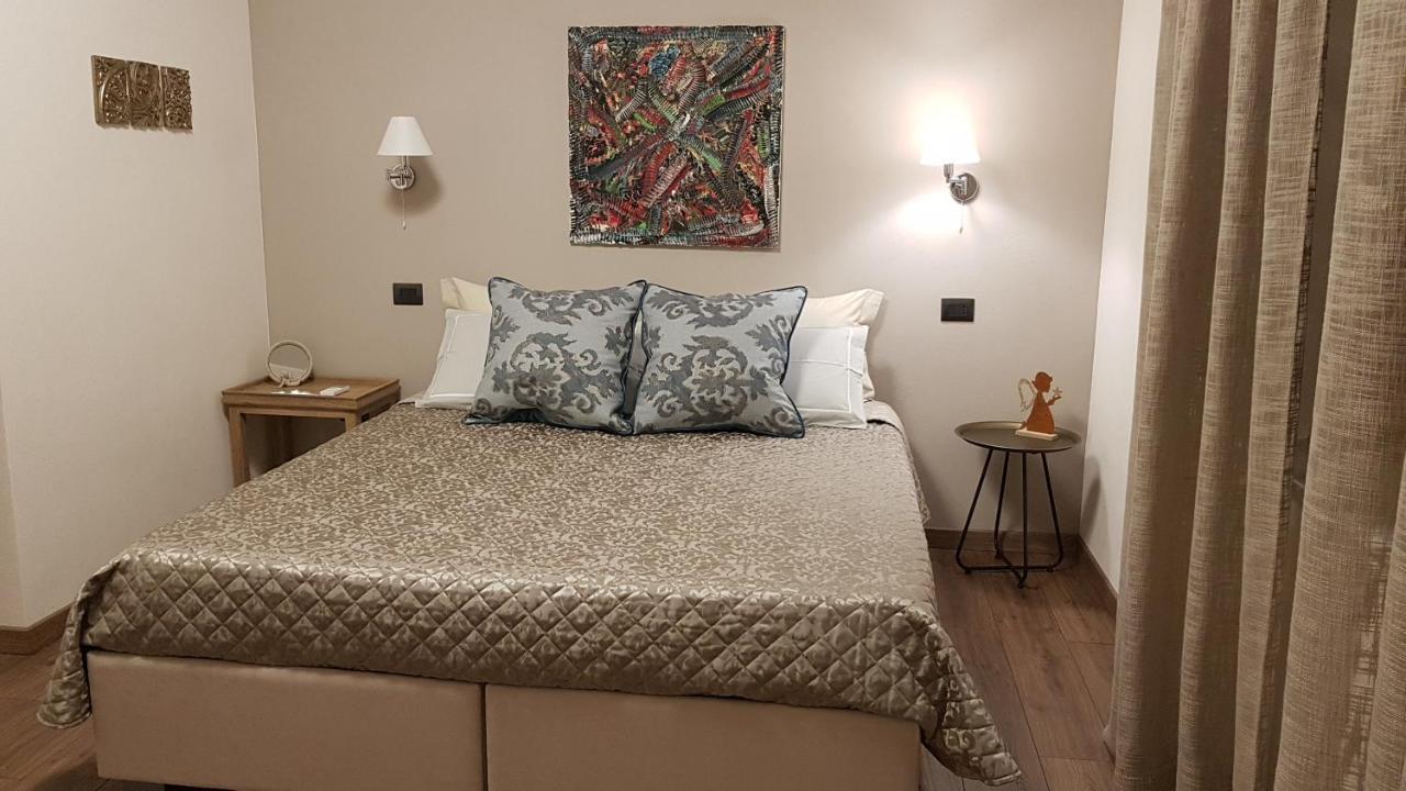 B&B Al Civico16 Guspini Zewnętrze zdjęcie